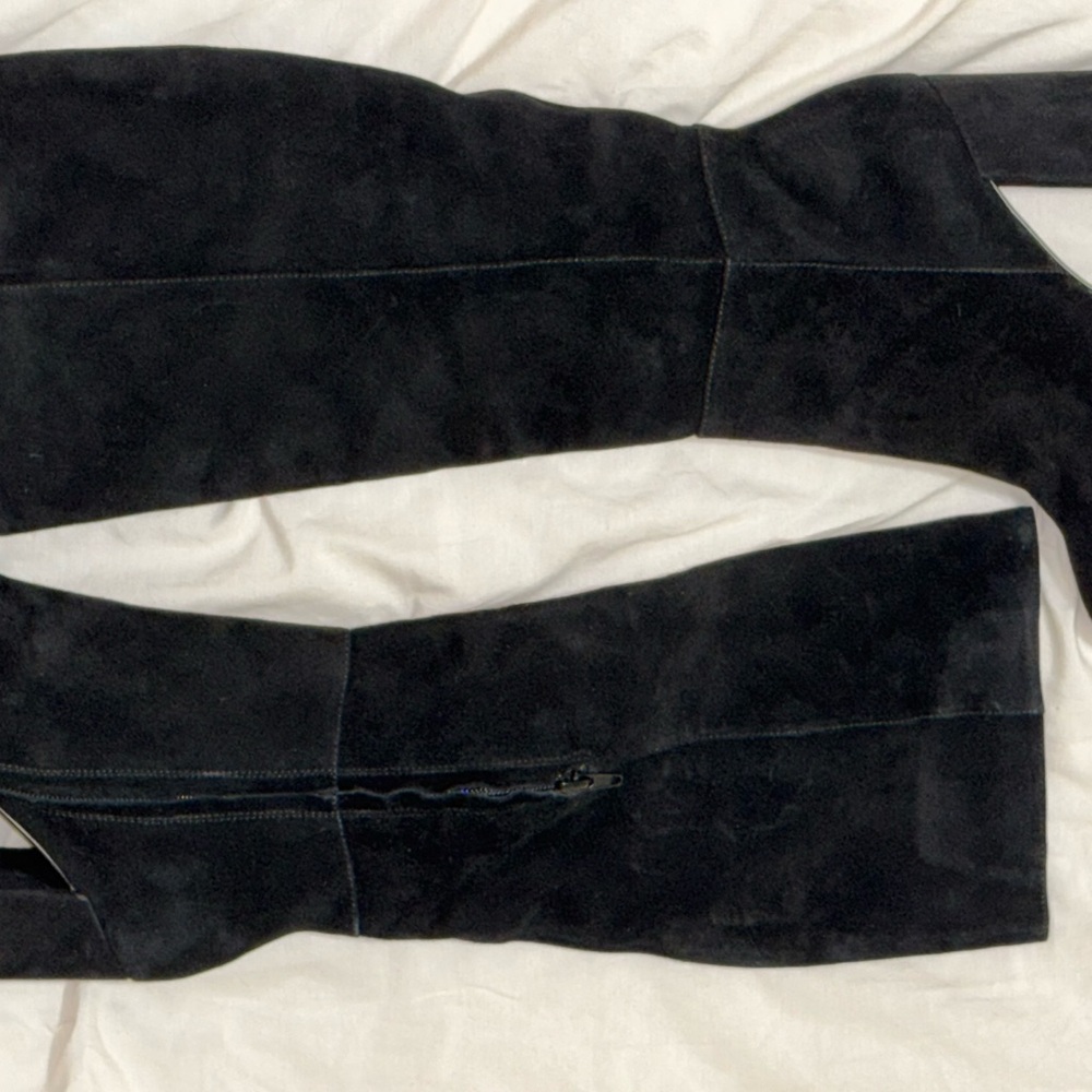 Black Boots